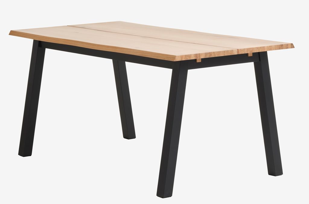 Dining table SKOVLUNDE 90x160 natural oak/black - JYSK