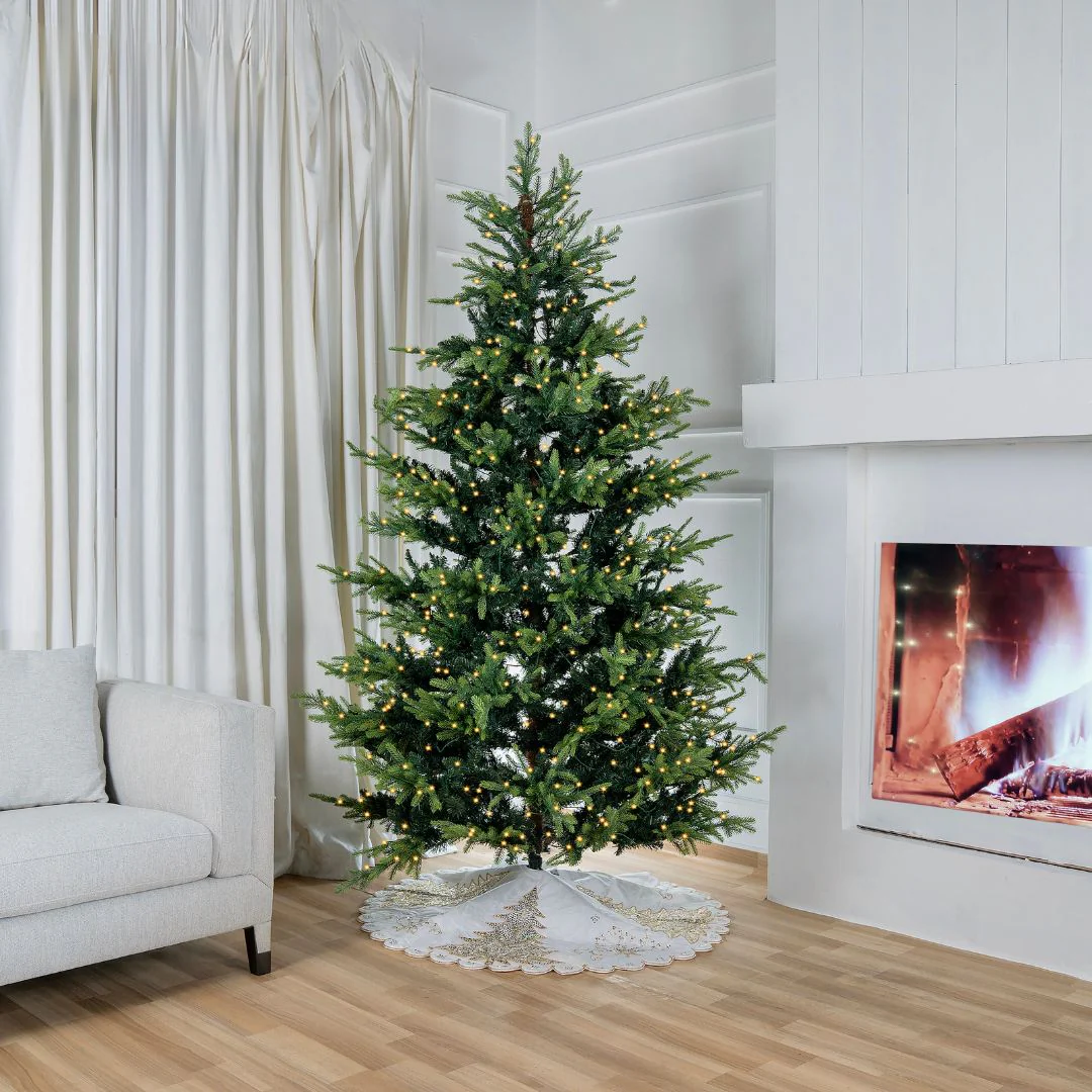 Pre-Lit Mixed Foliage Artificial Christmas Tree - JYSK